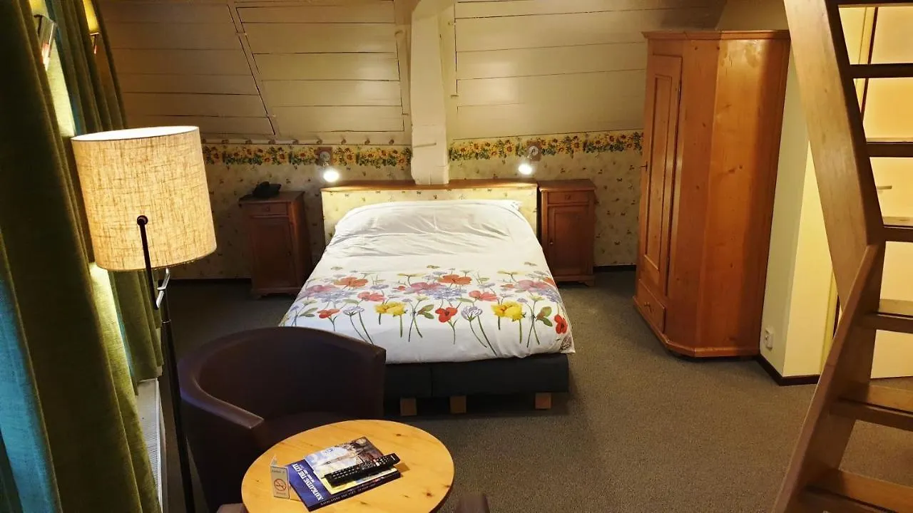 Hotel De Emauspoort Ντελφτ